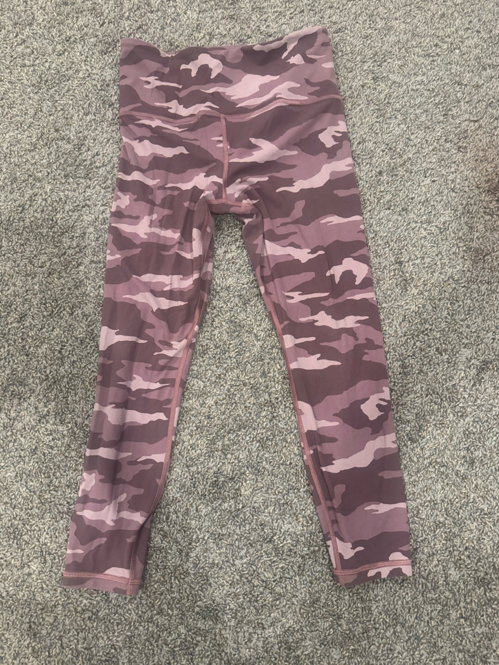 Athleta Pink Camo Performance Leggings